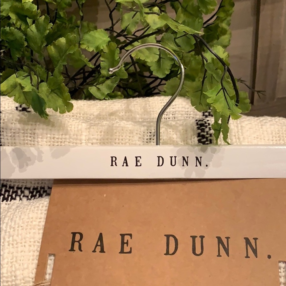 🎀Rae Dunn HOME Embroidered Throw - Picture 3 of 5